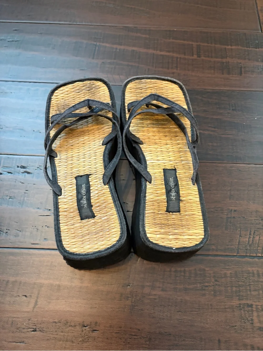 Vintage 90’s Y2K Black Platform Sandals with Straw Insole 2000’s